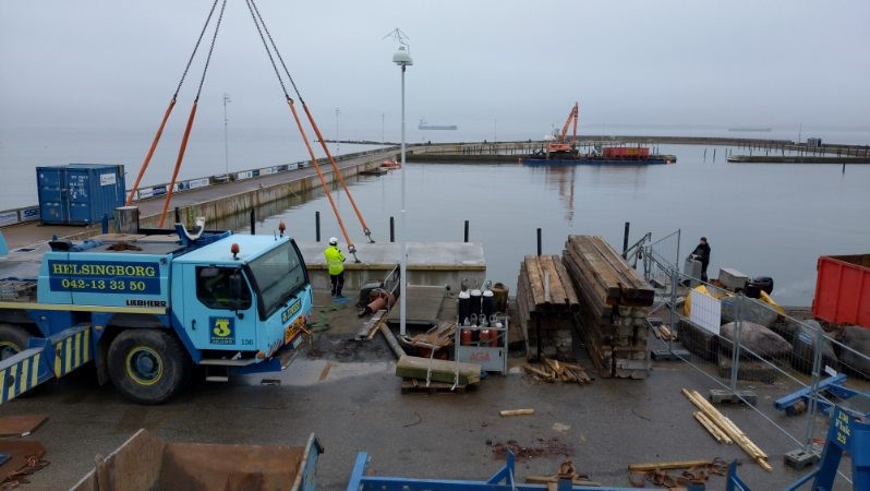 image: Det har varit intensiva aktiviteter i hamnen under veckan.